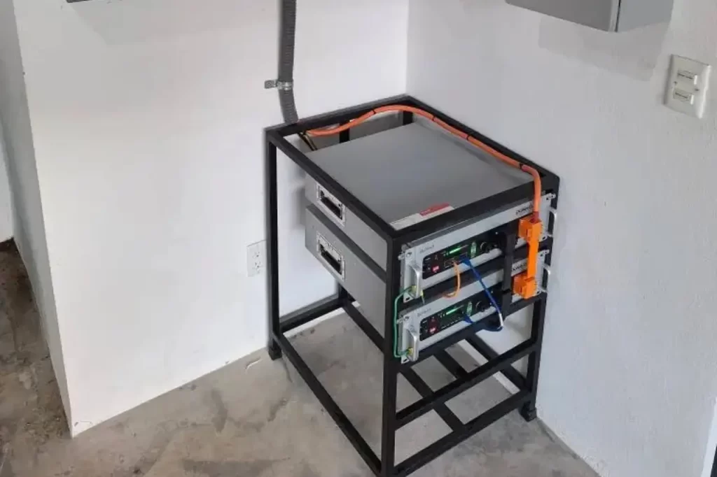 Instalación de paneles solares con sistema autónomo en Querétaro